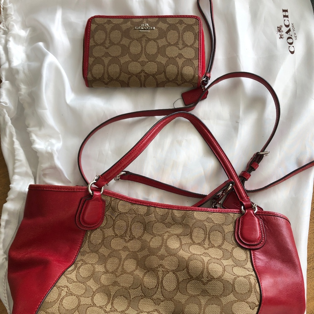 Coach purse/wallet